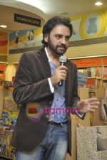 at Beyond Diamond Rings Book Launch in Crossword, Mumbai on 8th April 2010 (8).JPG